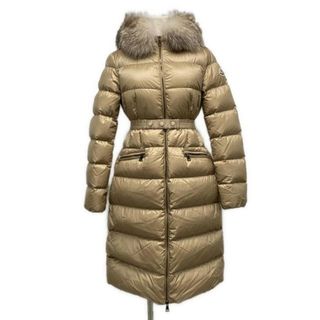 MONCLER（ダウンコート ・ ベージュ系）のフリマアイテム一覧