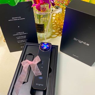 ホルミシスイオンローラー セラムアンジェ お肌に優しいシリコン