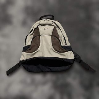 NIKE - NIKE ワンショルダーバック ブラックの通販 by Salut！'s shop