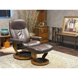 IDC大塚家具 Domicil「DM-0072」ウィングバックソファ オットマン