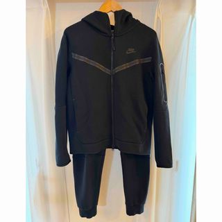 NIKE - 新品XLサイズ ナイキ トラックジャケット NIKE NSW フローラル