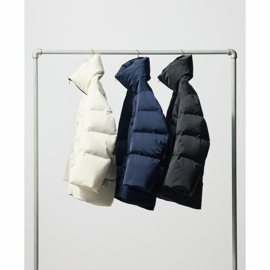 UNIQLO - UNIQLO +j 復刻版 ダウンボリュームジャケット オフホワイト