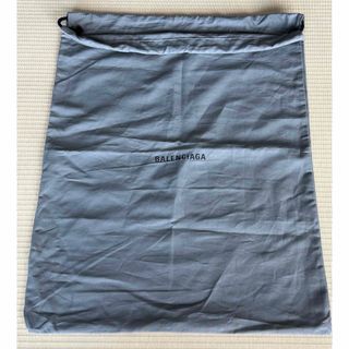 BALENCIAGA（ショップ袋）のフリマアイテム一覧