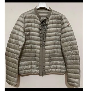 MONCLER（フリル ・ ダウンジャケット）のフリマアイテム一覧