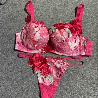 Wacoal - サルート F65 Tバック タグ無しの通販 by Mm♡'s shop