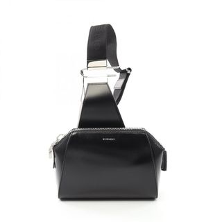 GIVENCHY - まささん専用GIVENCHY ボディバッグの通販 by ハチミツ太郎