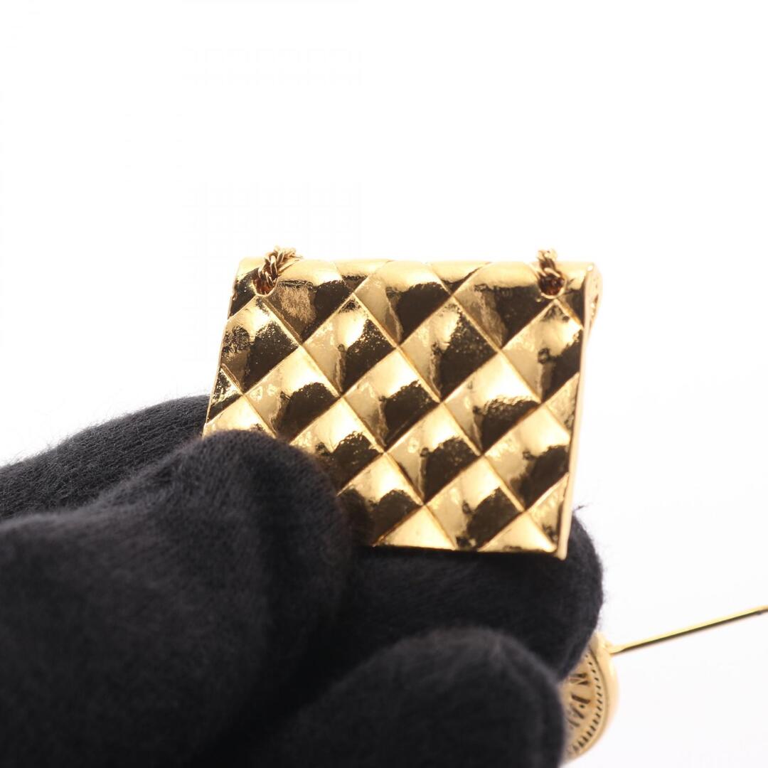 CHANEL - CHANEL シャネル ブローチ ココマーク マトラッセ バッグ