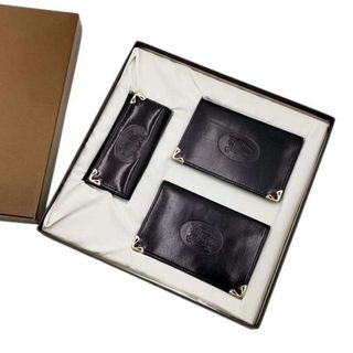 BURBERRY - パジャマの通販 by みつ's shopセール中｜バーバリーならラクマ