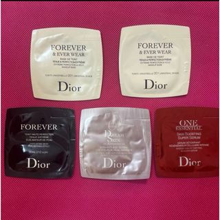 Dior（サンプル/トライアルキット）のフリマアイテム一覧