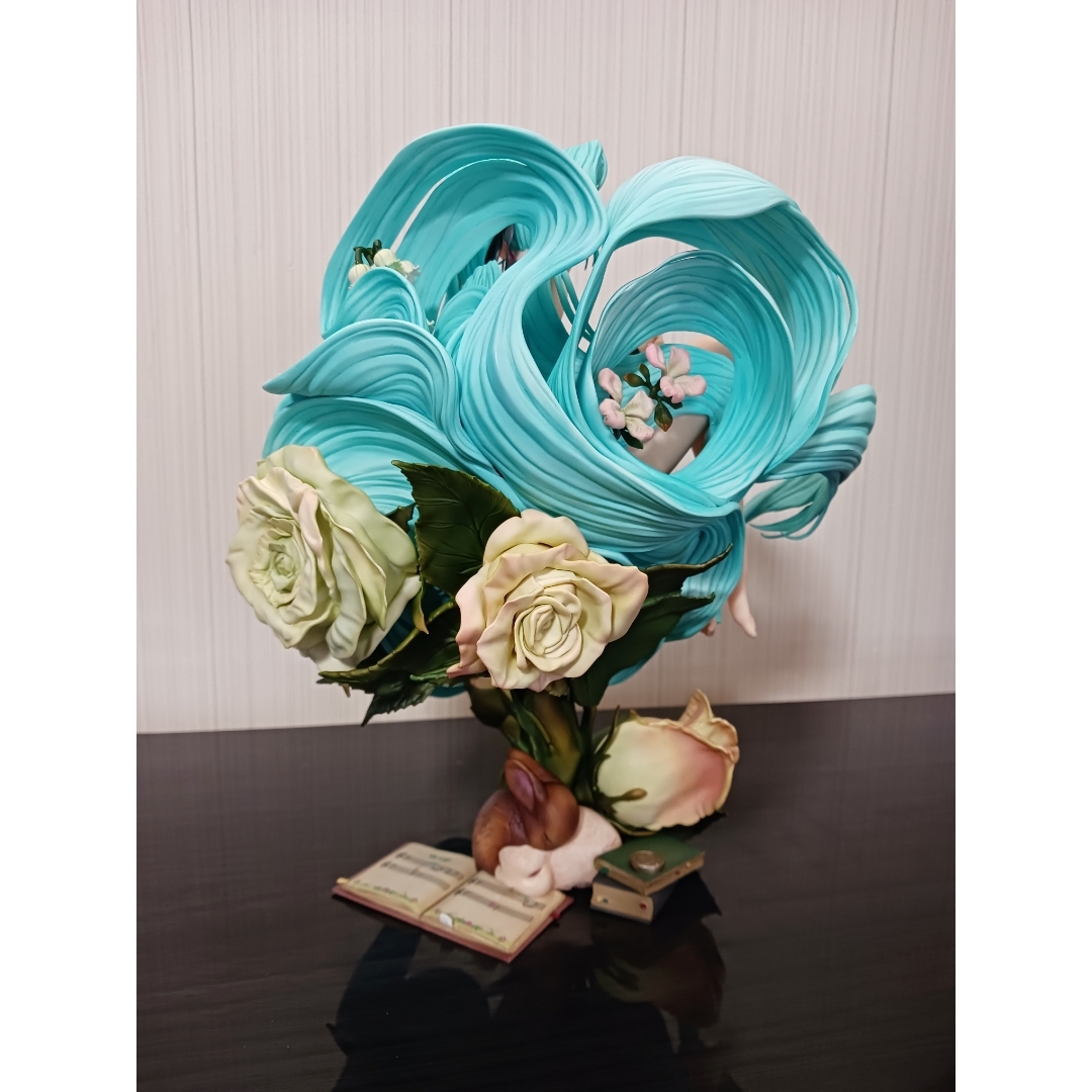 希少品☆ 初音ミク 未来の蕾(つぼみ) 1/6 フィギュア 中国限定の通販