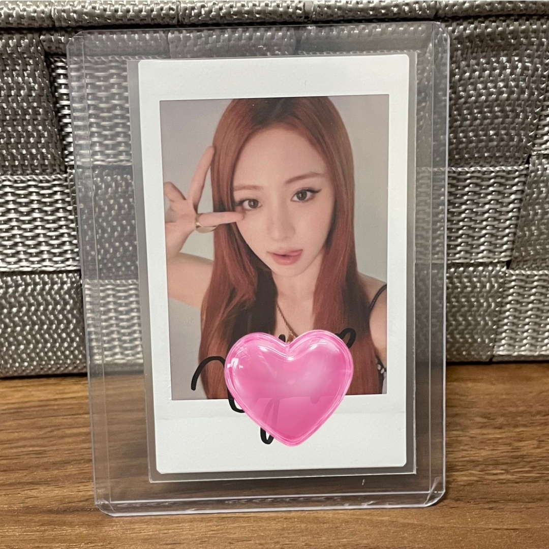 LE SSERAFIM SPAGHETTI 直筆サイン ユンジン LE SSERAFIM ルセラフィム