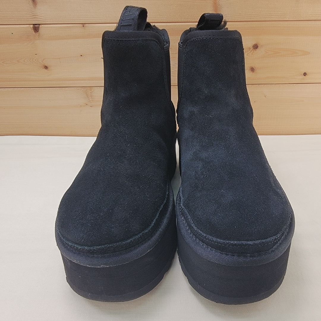 UGG - アグ ニューメル プラットフォーム チェルシー ブーツ 24cmの