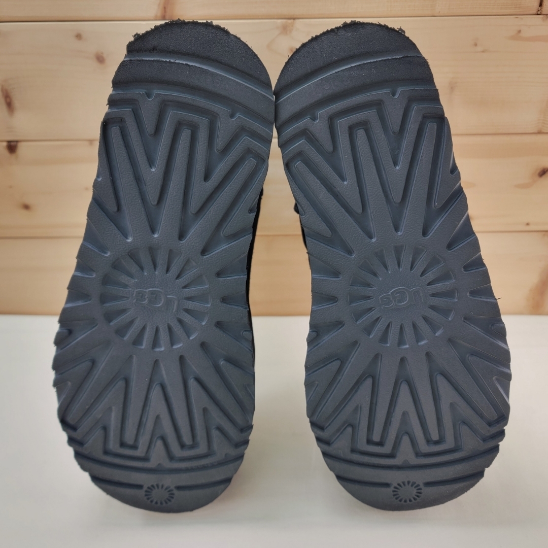 UGG - アグ ニューメル プラットフォーム チェルシー ブーツ 24cmの