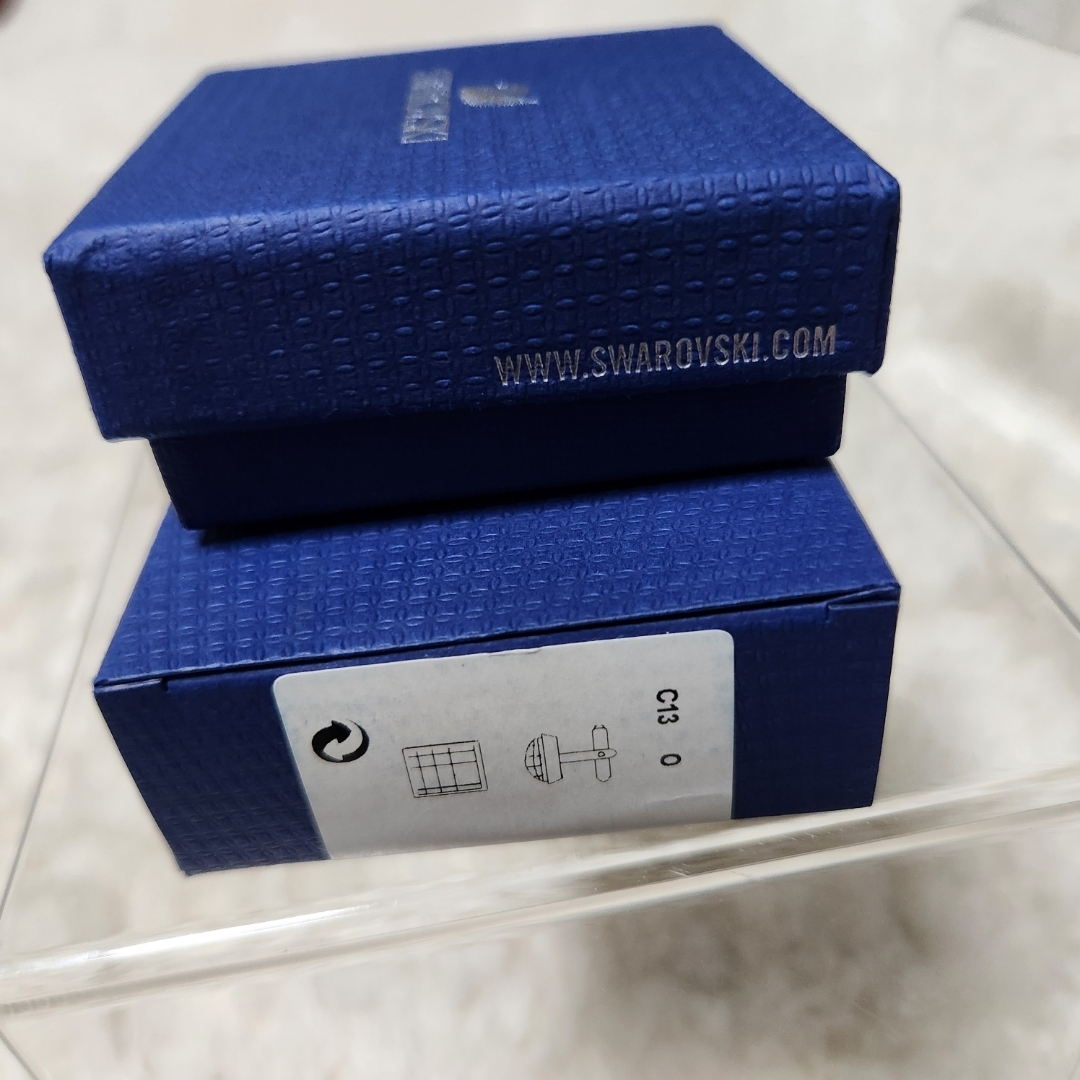 SWAROVSKI - スワロフスキー Swarovski社 カフスボタン カフリングス