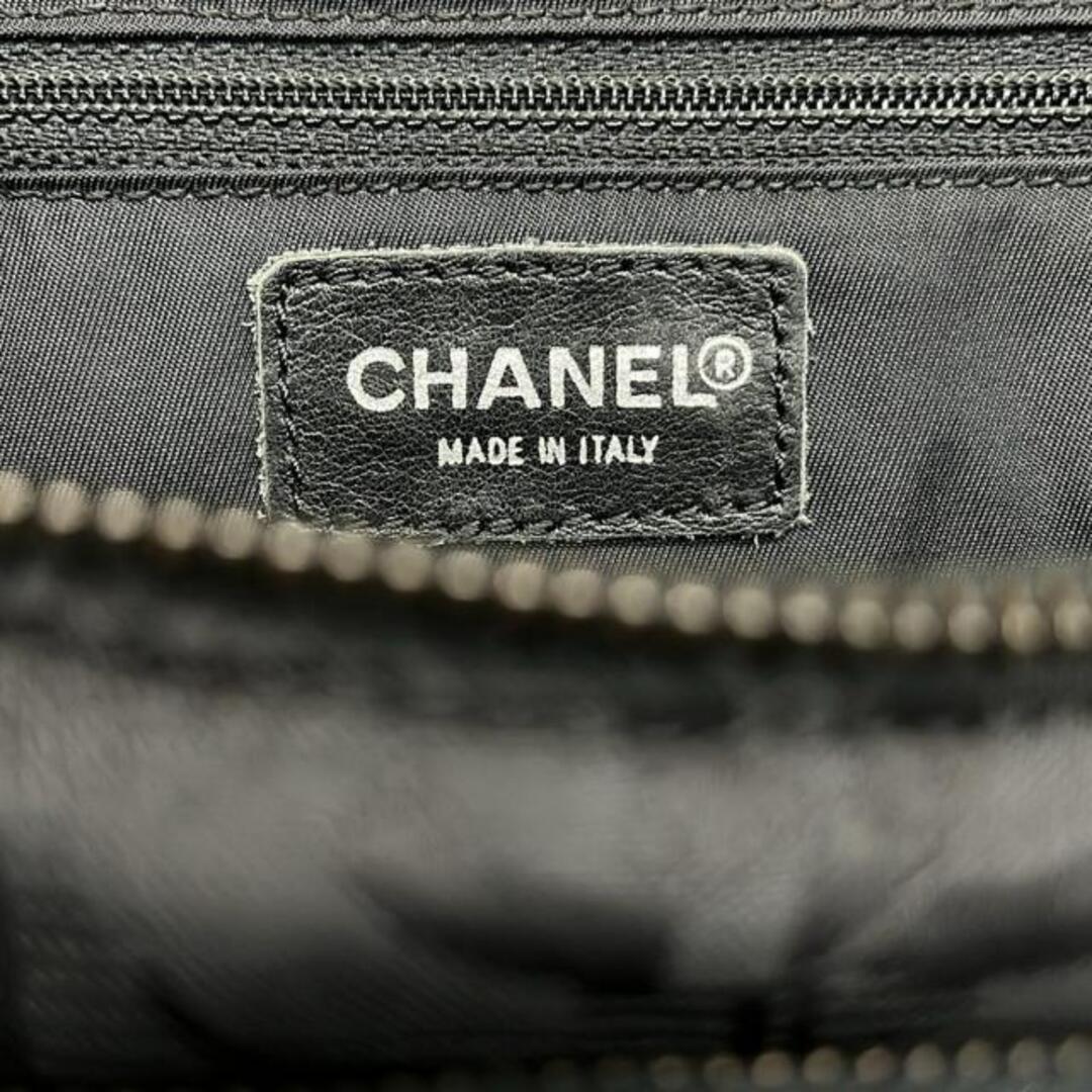 CHANEL - CHANEL(シャネル) リュックサック ニュートラベルライン 黒の