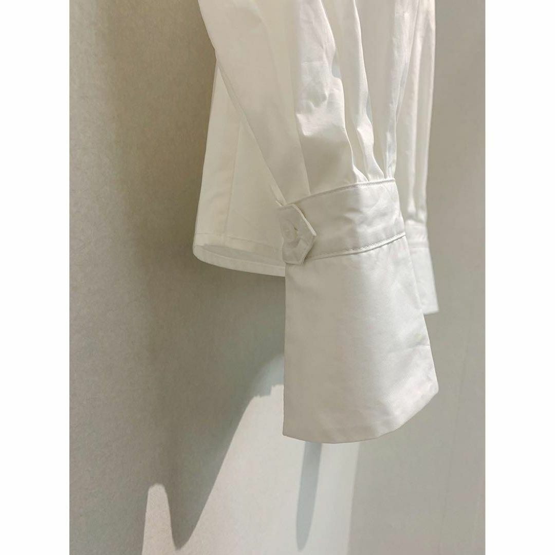 yori shirocon ホイップカラーブラウスの通販 by もこもこ｜ラクマ