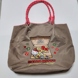 ハローキティ - ハローキティ いちごハウス 人形4人付 ミミィ パパ