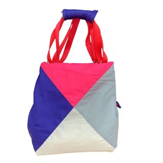 ISSEY MIYAKE - イッセイミヤケ KONBU コンブ バッグの通販 by ツツイ