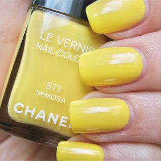 CHANEL（イエロー/黄色系）のフリマアイテム一覧