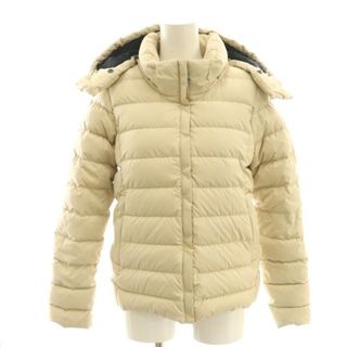 Pyrenex（ダウンジャケット ・ ベージュ系）のフリマアイテム一覧