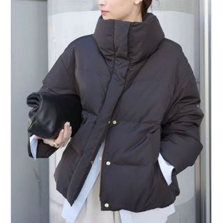 DEUXIEME CLASSE - ドゥーズィエムクラス フードダウン ダウン