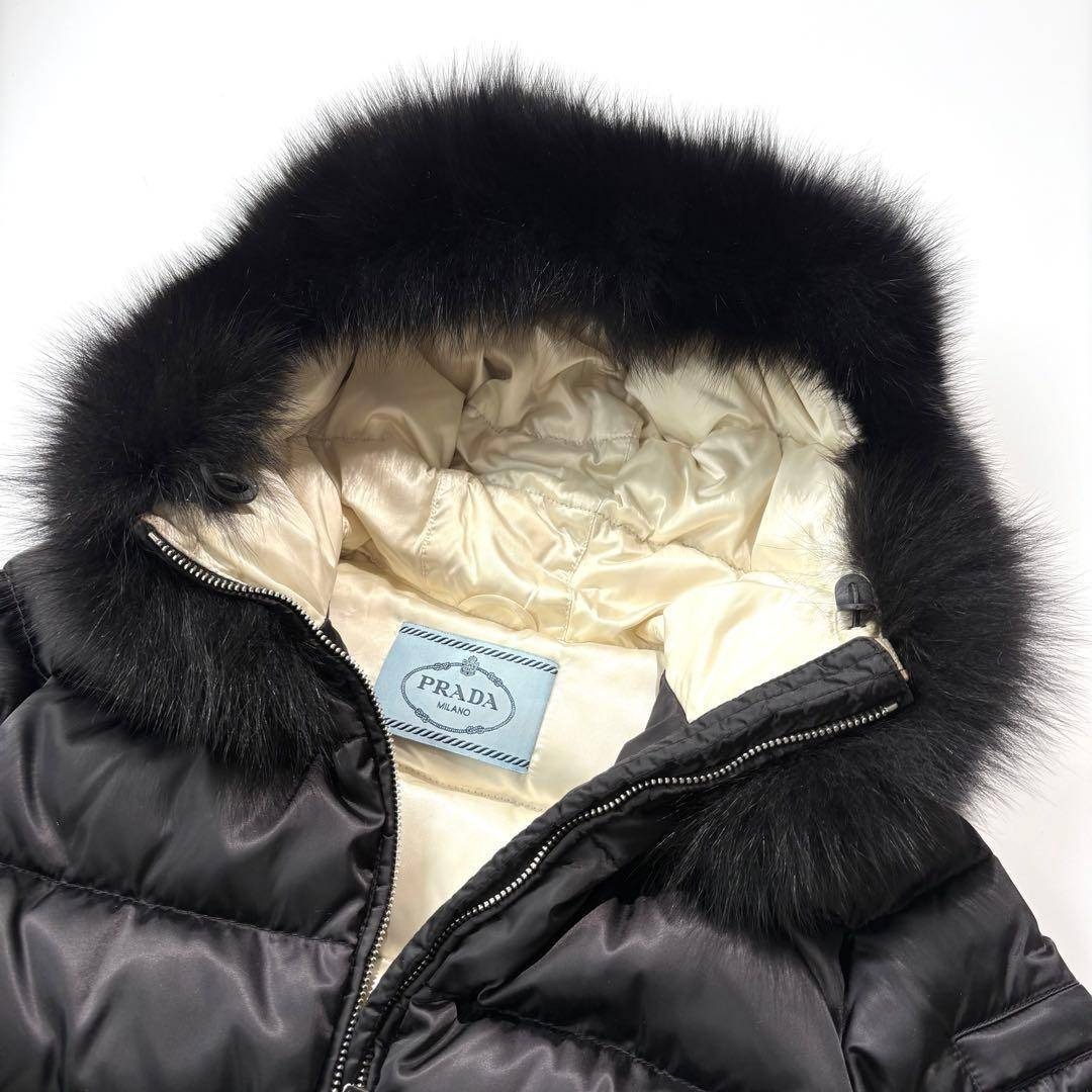 PRADA - 【美品】PRADA ダウンジャケット フォックスファー 三角ロゴ