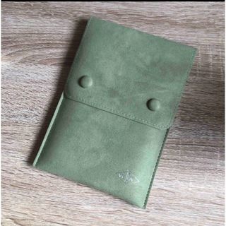 Van Cleef & Arpels（ポーチ）のフリマアイテム一覧