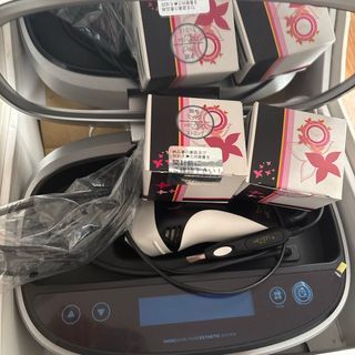 ケノン サングラスの通販 by み's shop｜ラクマ