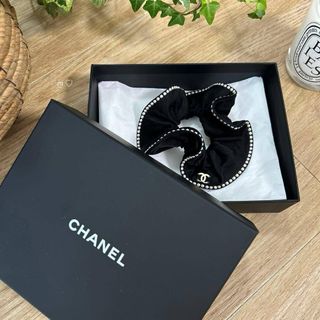 CHANEL（ヘアゴム/シュシュ）のフリマアイテム一覧