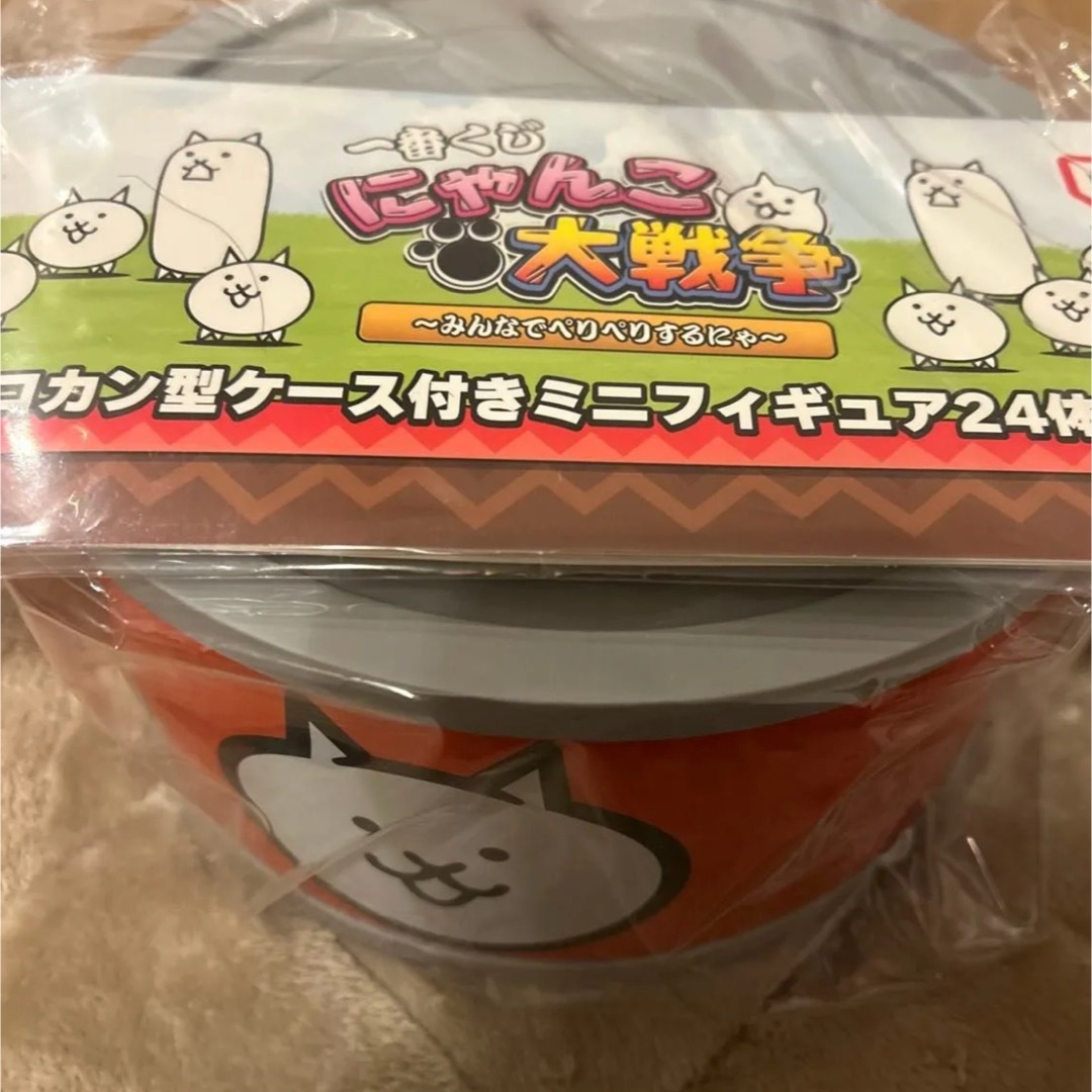 BANDAI - にゃんこ大戦争 一番くじ D賞 ネコ缶型ケース付きミニ