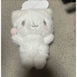 マシュマロみたいなふわふわにゃんこのフリマアイテム一覧