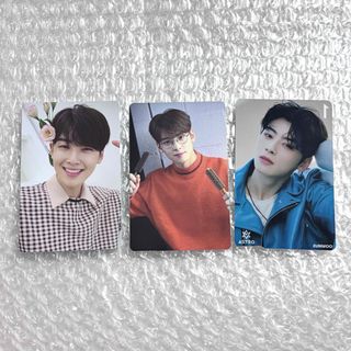 ASTRO - ASTRO スローガン 公式グッズ OFFICIAL SLOGANの通販 by