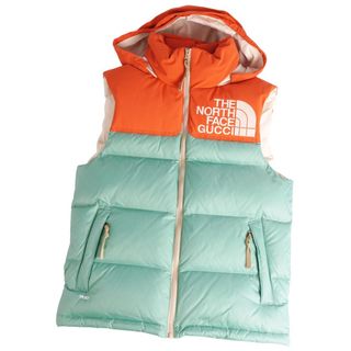 GUCCI - 【美品】GUCCI GGスプリーム ダウンベスト 40サイズ