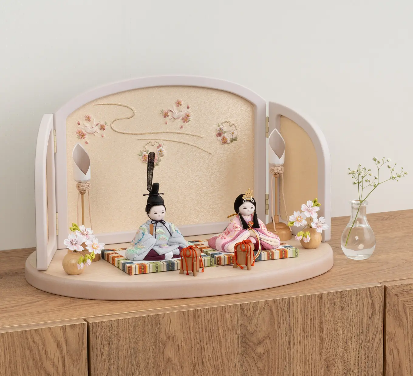 雛人形「のんのん 京刺繍・雪輪に松竹梅」｜雛人形の通販 ふらここ