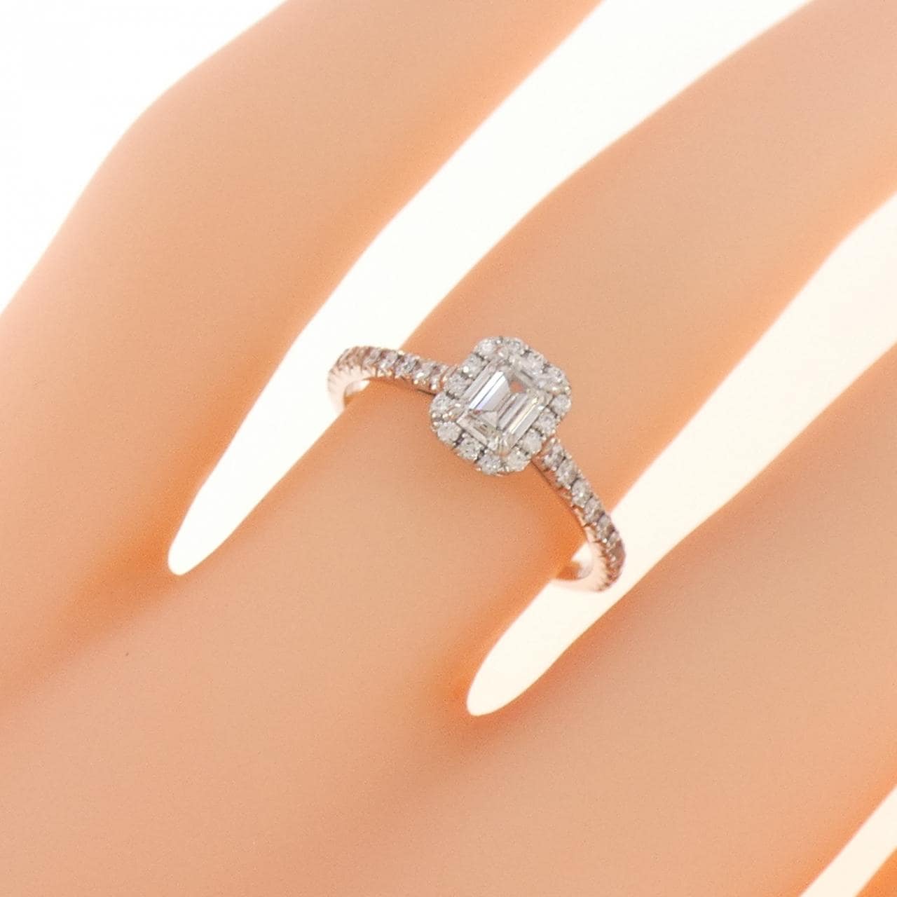 コメ兵｜ティファニー ソレスト エメラルドカット リング 0.30CT