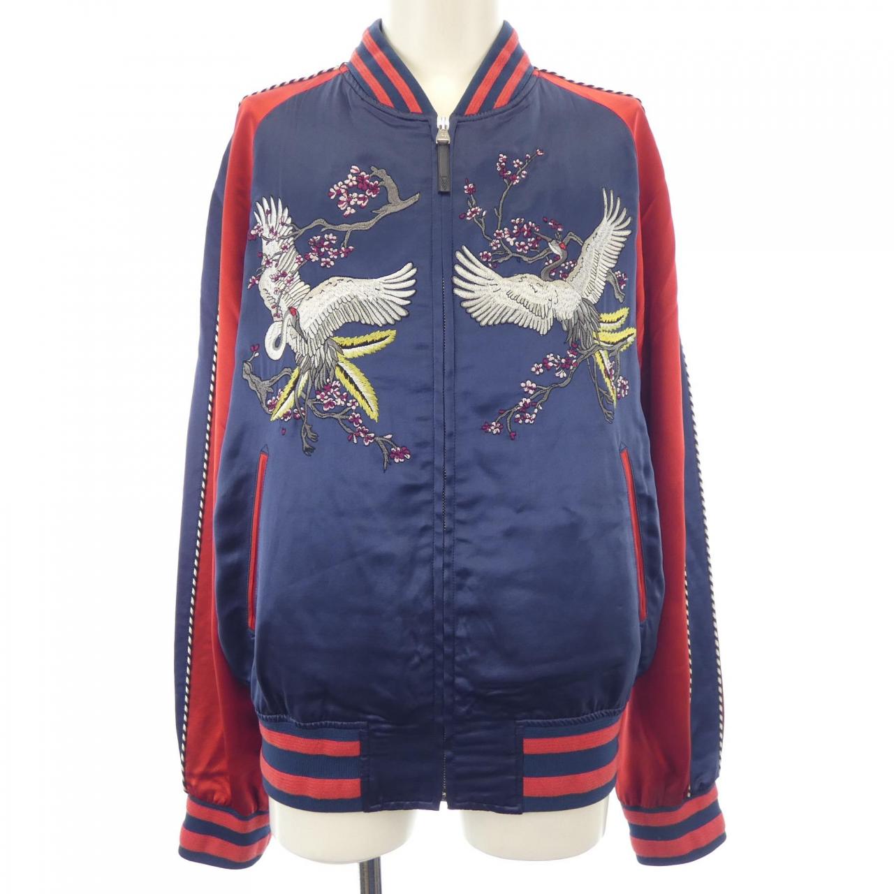 ルイヴィトン LOUIS VUITTON のスカジャン 人気モデル ルイヴィトン