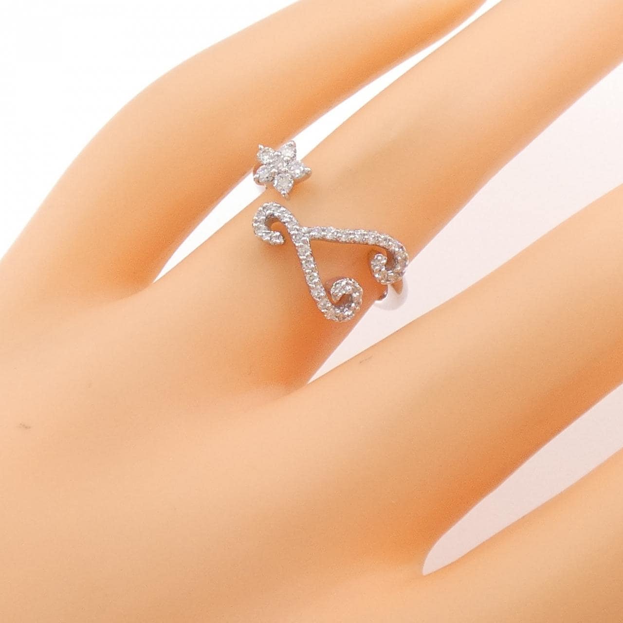 コメ兵｜ポンテヴェキオ フラワー ダイヤモンド リング 0.28CT｜PONTE