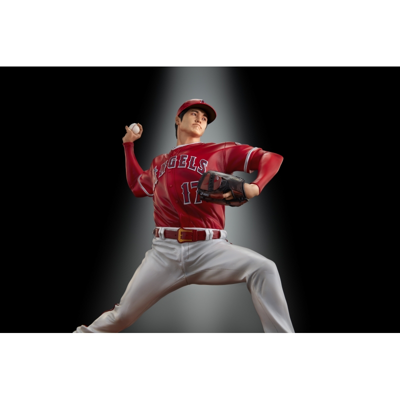 大谷翔平選手プレミアムフィギュア「投」「打」2体セット【@Loppi・HMV