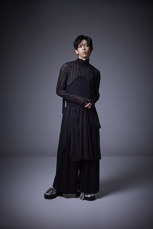 受注販売》超特急リョウガトレーディングカード「RYOGA THE CARD