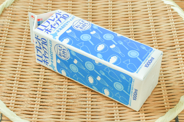 LLブレンドホイップ10 【業務用食材の仕入れなら八面六臂】