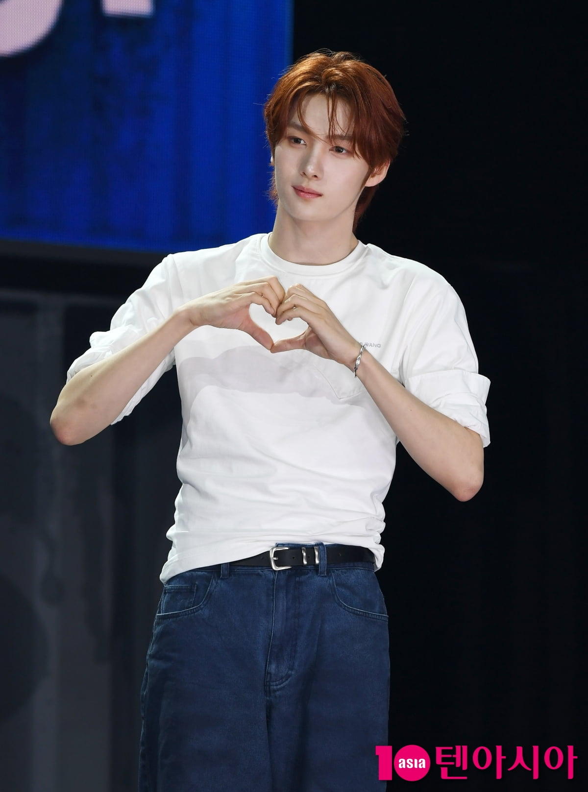 TWSのミニ3集『TRY WITH US』ショーケースに参加したヨンジェ