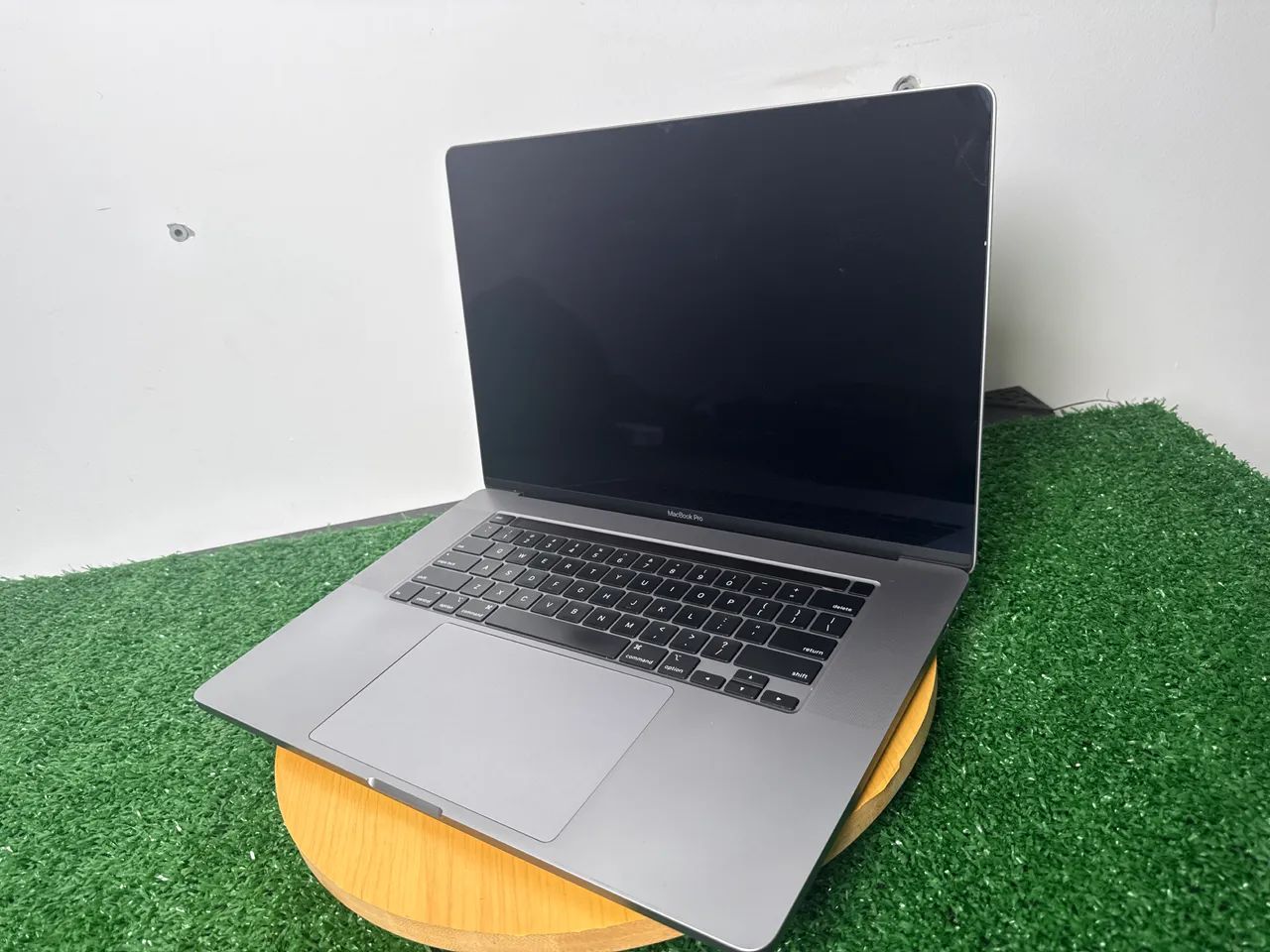 MACBOOK PRO 16 2019 INTEL I9 32GB RAM 2TB SSD A2141 - Notebooks