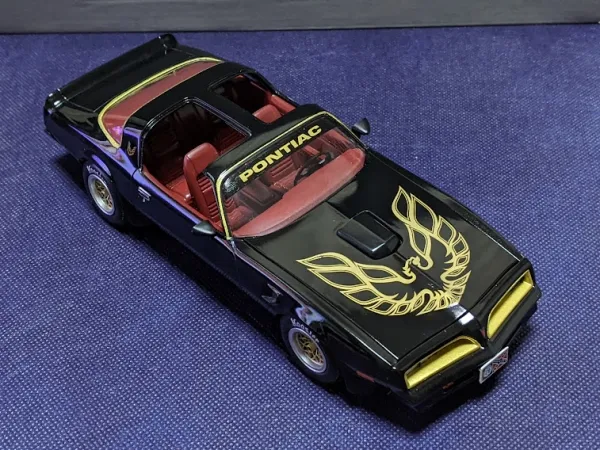 1/24 ポンティアック・ファイヤーバード｜車・AUTO｜プラモデル・模型