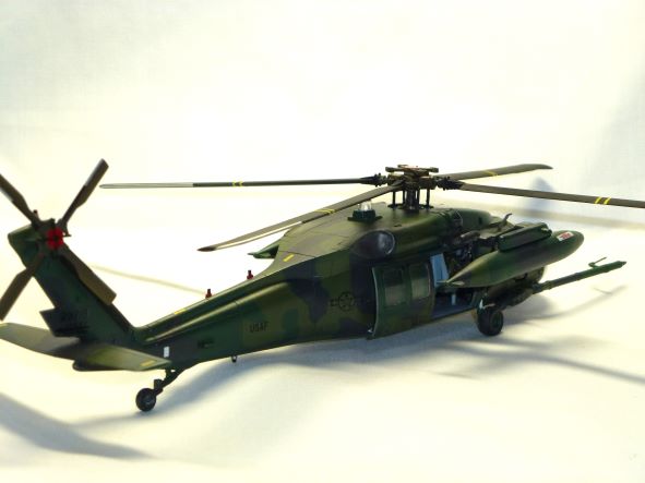 1/72 米空軍 HH-60D ナイトホーク｜飛行機・AERO｜プラモデル・模型