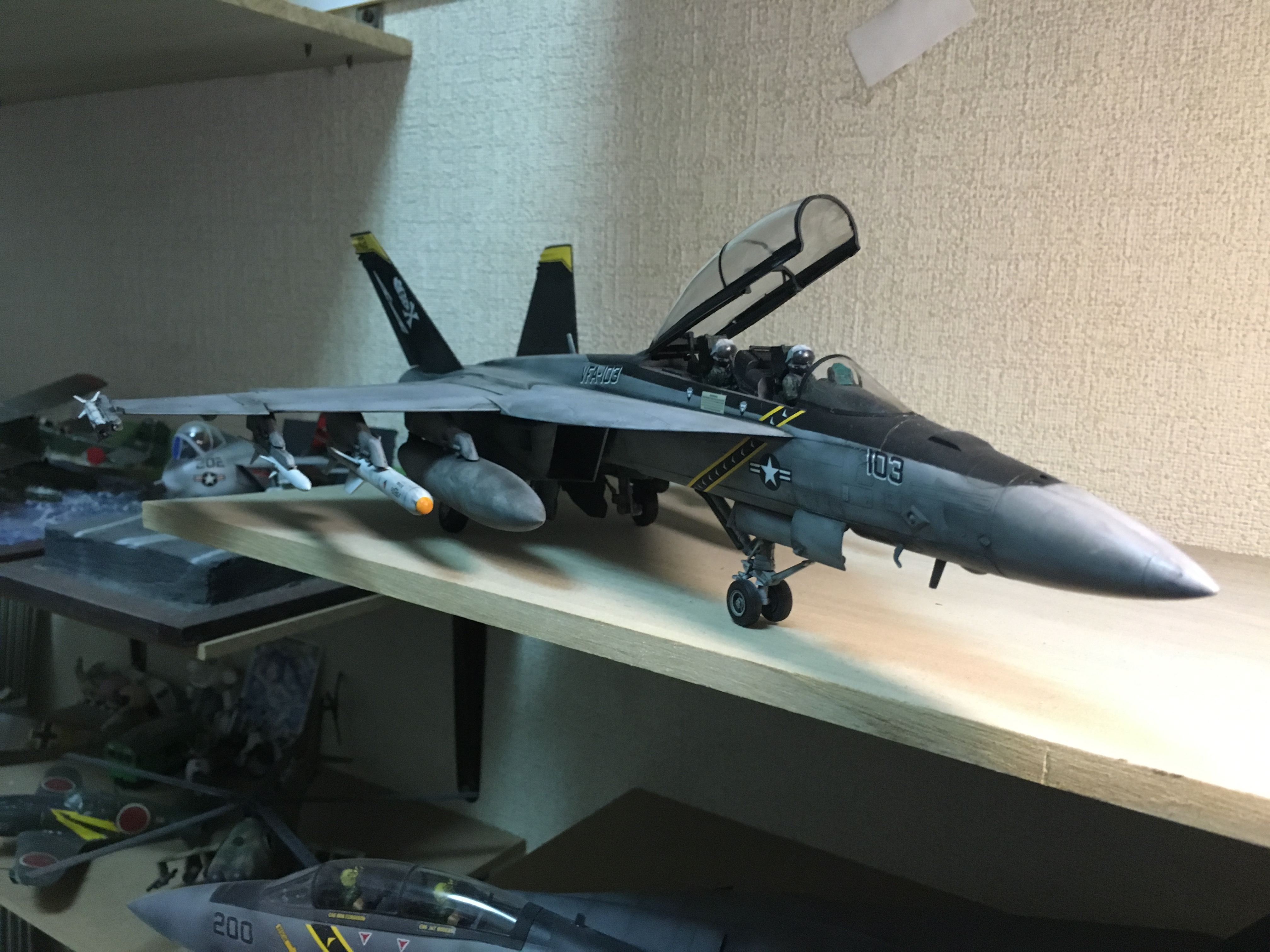 ハセガワ48分の1 F A18スーパーホーネット｜飛行機・AERO｜プラモデル