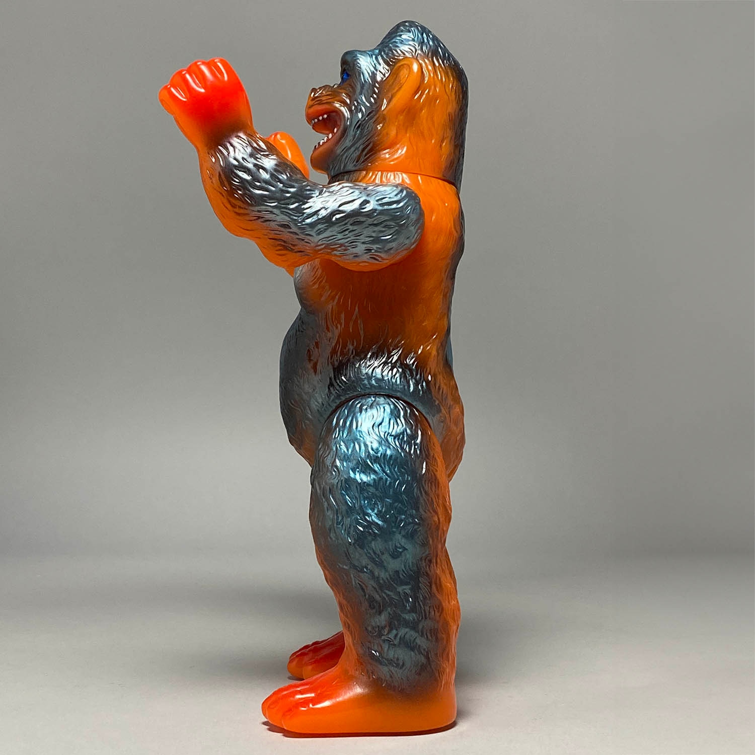 2235] ジャイアントゴリラ 450円サイズ オレンジ成型