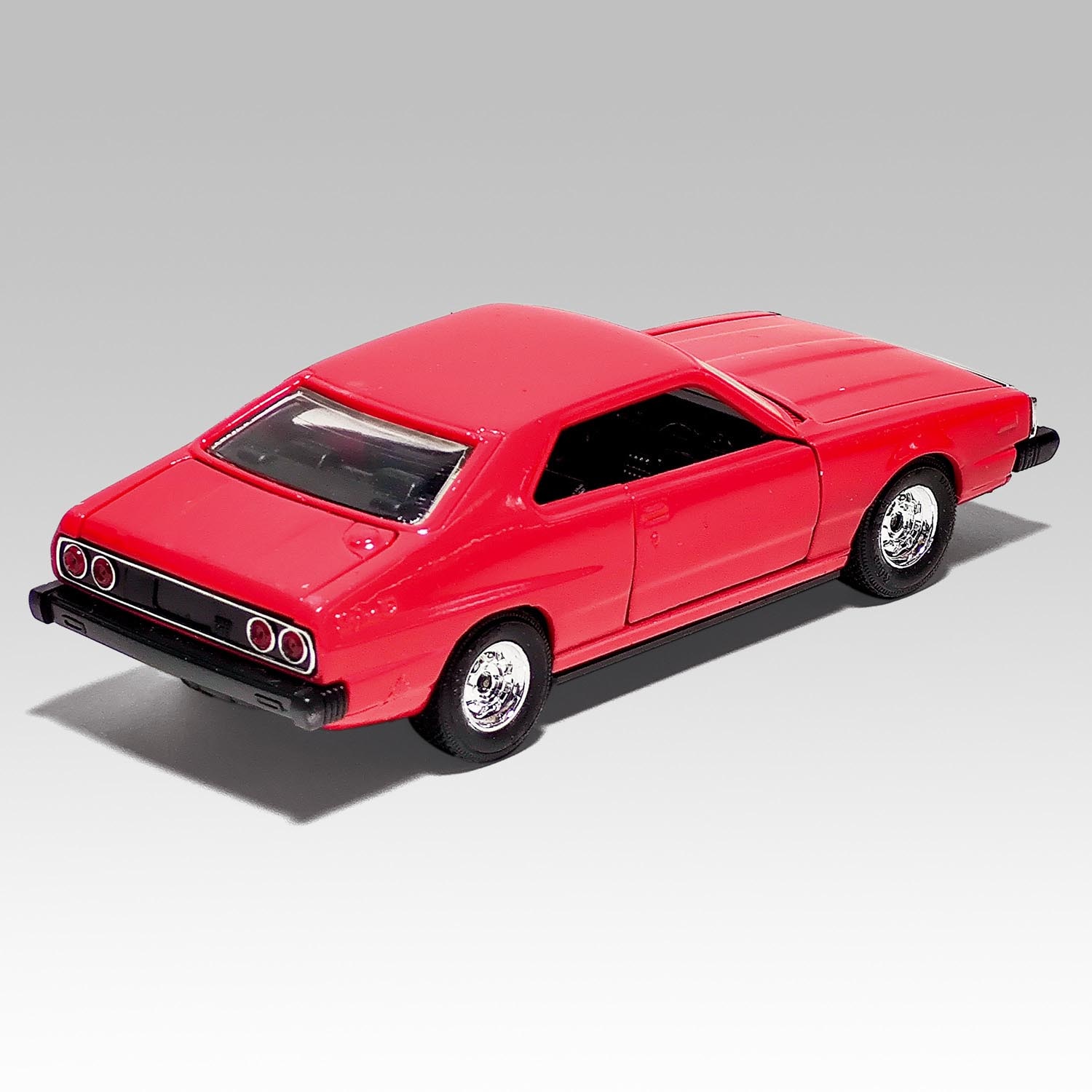 6613］ 永大 グリップテクニカ スカイライン2000GT-E・S レッド