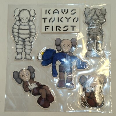 まんだらけ通販 | カウズ