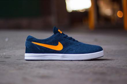 ナイキ SB エリック コストン 2 アーモリー ネイビー/レーザー