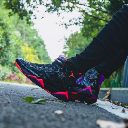 国内10月31日発売予定】ナイキ ウィメンズ エアジョーダン7 レトロ
